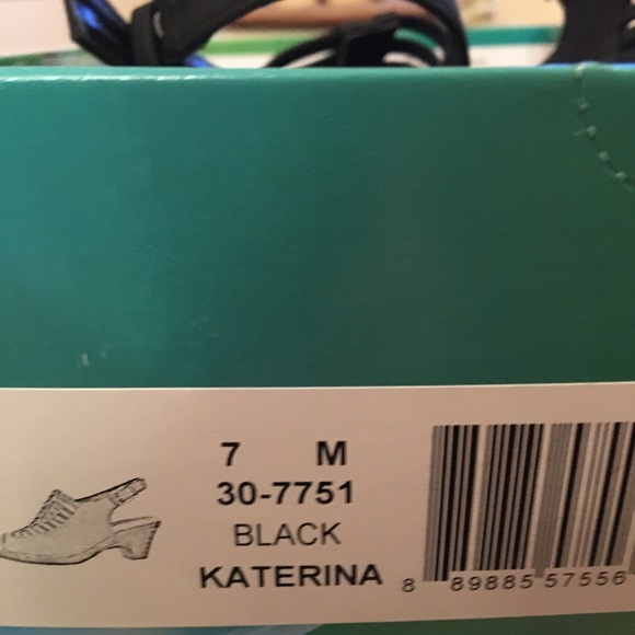 Easy Street / Comfort Wave Black Heels - Picture 8 of 8